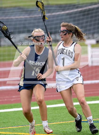 Thumbnail 1 in Bishop McGuinness vs. Croatan (NCHSAA 1A/2A/3A Final) photogallery.