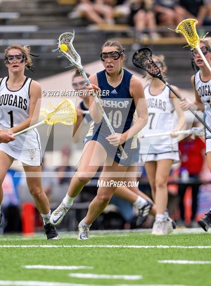 Thumbnail 3 in Bishop McGuinness vs. Croatan (NCHSAA 1A/2A/3A Final) photogallery.