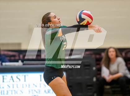 Thumbnail 1 in New Braunfels @ Reagan [Ronald] photogallery.