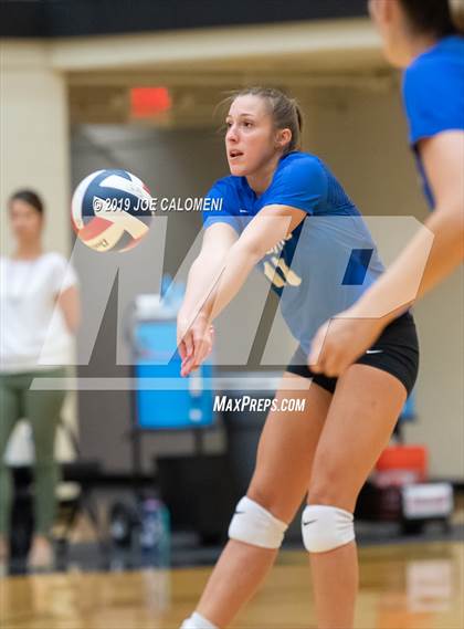 Thumbnail 1 in New Braunfels @ Reagan [Ronald] photogallery.