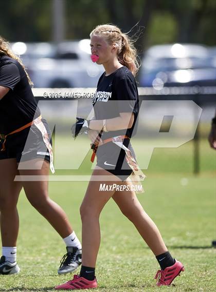Thumbnail 2 in Tocoi Creek vs Spruce Creek (Nike Summer Tournament) photogallery.