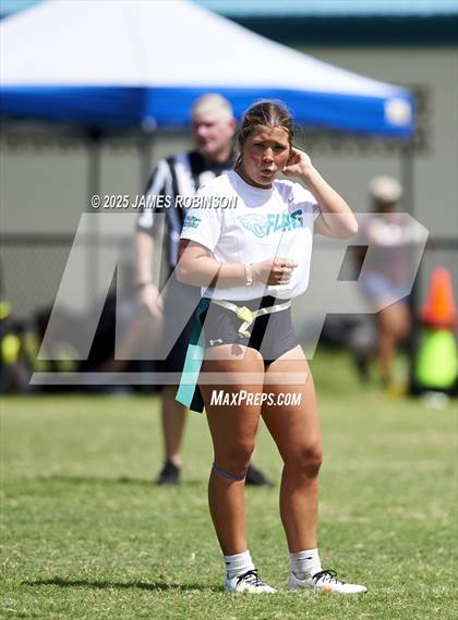 Thumbnail 2 in Tocoi Creek vs Spruce Creek (Nike Summer Tournament) photogallery.