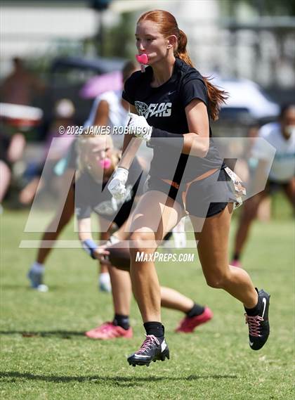 Thumbnail 2 in Tocoi Creek vs Spruce Creek (Nike Summer Tournament) photogallery.