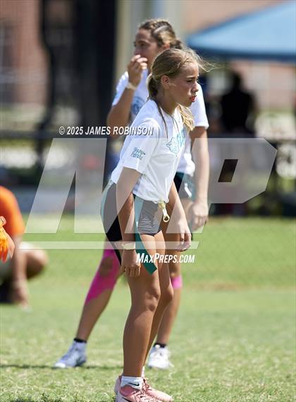 Thumbnail 2 in Tocoi Creek vs Spruce Creek (Nike Summer Tournament) photogallery.