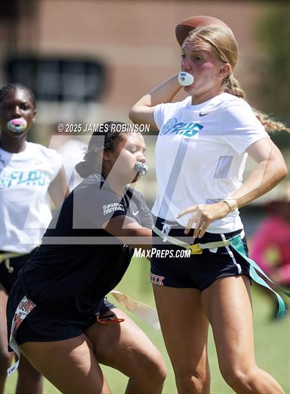 Thumbnail 3 in Tocoi Creek vs Spruce Creek (Nike Summer Tournament) photogallery.