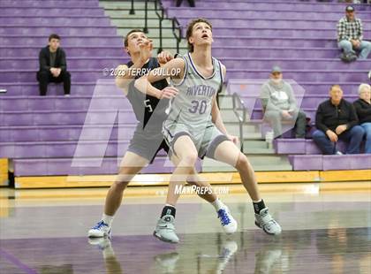 Thumbnail 1 in Syracuse vs. Riverton (Riverton Holiday Tournament) photogallery.