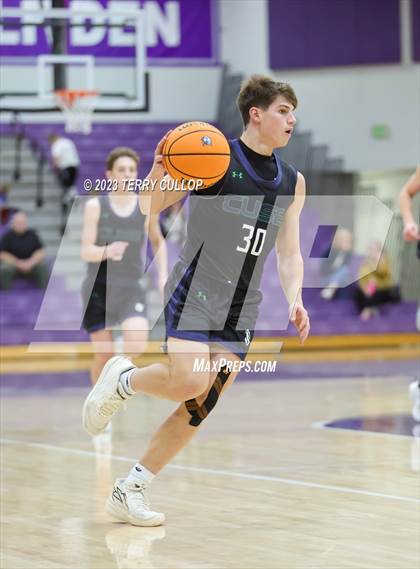 Thumbnail 1 in Syracuse vs. Riverton (Riverton Holiday Tournament) photogallery.