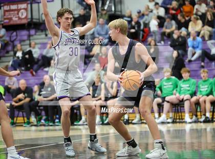 Thumbnail 1 in Syracuse vs. Riverton (Riverton Holiday Tournament) photogallery.