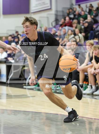 Thumbnail 3 in Syracuse vs. Riverton (Riverton Holiday Tournament) photogallery.