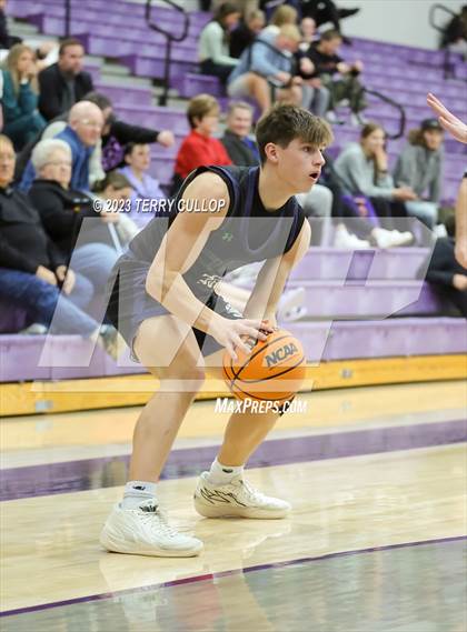 Thumbnail 2 in Syracuse vs. Riverton (Riverton Holiday Tournament) photogallery.