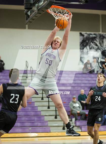 Thumbnail 3 in Syracuse vs. Riverton (Riverton Holiday Tournament) photogallery.