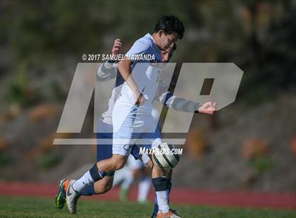Thumbnail 2 in Brentwood School vs Sierra Canyon photogallery.