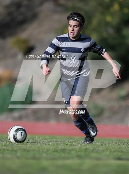 Thumbnail 1 in Brentwood School vs Sierra Canyon photogallery.