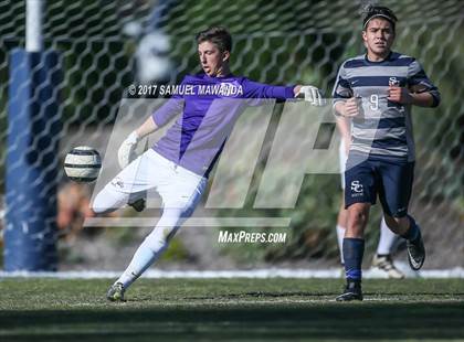 Thumbnail 3 in Brentwood School vs Sierra Canyon photogallery.