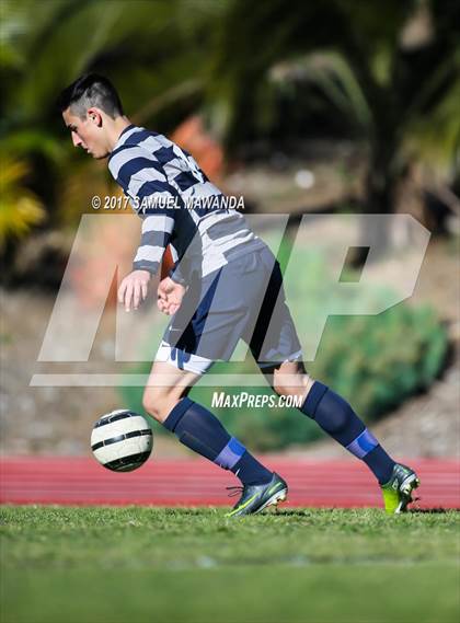 Thumbnail 3 in Brentwood School vs Sierra Canyon photogallery.