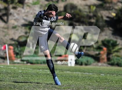 Thumbnail 3 in Brentwood School vs Sierra Canyon photogallery.