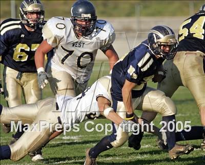 Thumbnail 3 in West vs Nevada Union (D1 Section Final) #2 photogallery.