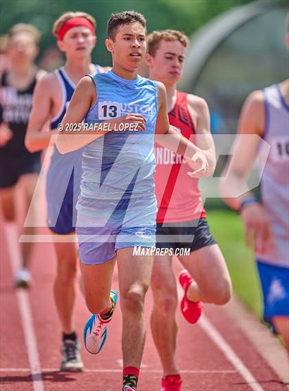 Thumbnail 3 in Northland Christian Relays (800M) photogallery.