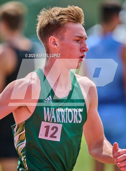Thumbnail 2 in Northland Christian Relays (800M) photogallery.