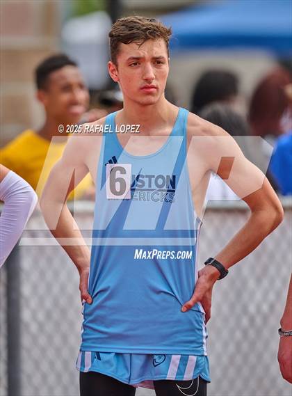 Thumbnail 3 in Northland Christian Relays (800M) photogallery.