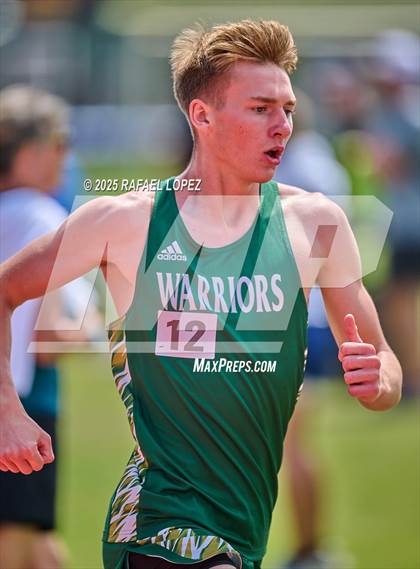 Thumbnail 1 in Northland Christian Relays (800M) photogallery.