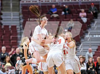 Thumbnail 2 in Neshannock @ Southern Columbia Area (PIAA 2A Championship) photogallery.