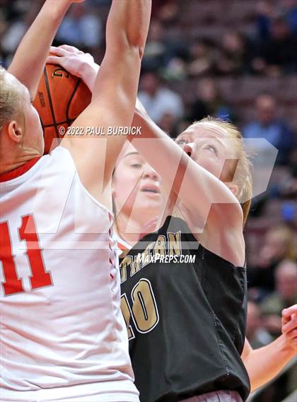 Thumbnail 3 in Neshannock @ Southern Columbia Area (PIAA 2A Championship) photogallery.