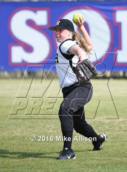 Thumbnail 3 in Hixson vs East Ridge photogallery.