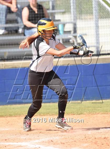 Thumbnail 2 in Hixson vs East Ridge photogallery.