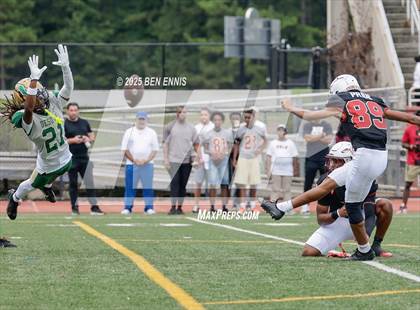 Thumbnail 1 in DeSoto @ Creekside photogallery.