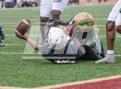 Thumbnail 1 in DeSoto @ Creekside photogallery.