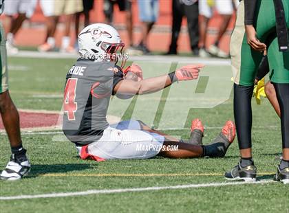 Thumbnail 1 in DeSoto @ Creekside photogallery.