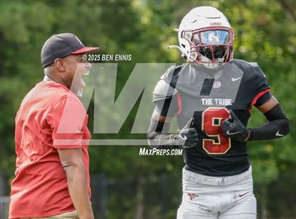 Thumbnail 1 in DeSoto @ Creekside photogallery.