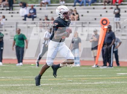 Thumbnail 1 in DeSoto @ Creekside photogallery.