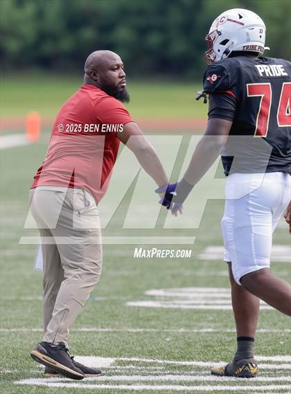 Thumbnail 2 in DeSoto @ Creekside photogallery.