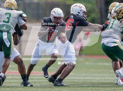 Thumbnail 1 in DeSoto @ Creekside photogallery.