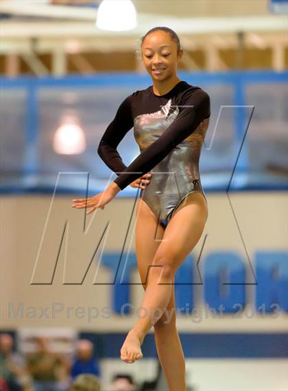 Thumbnail 3 in CHSAA 4A State Gymnastics Championships photogallery.