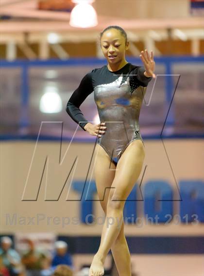 Thumbnail 2 in CHSAA 4A State Gymnastics Championships photogallery.