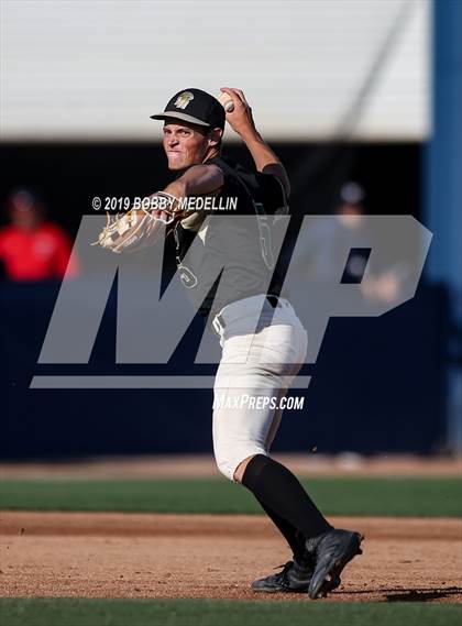 Thumbnail 2 in Liberty vs. Minarets (CIF D5 Final) photogallery.