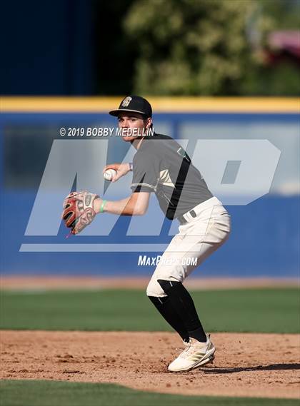 Thumbnail 2 in Liberty vs. Minarets (CIF D5 Final) photogallery.