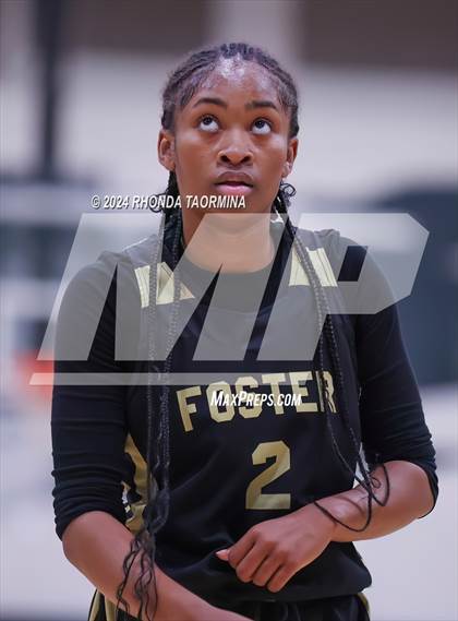 Thumbnail 3 in Randle vs. Foster (UIL 5A Region 3 Quarterfinal) photogallery.
