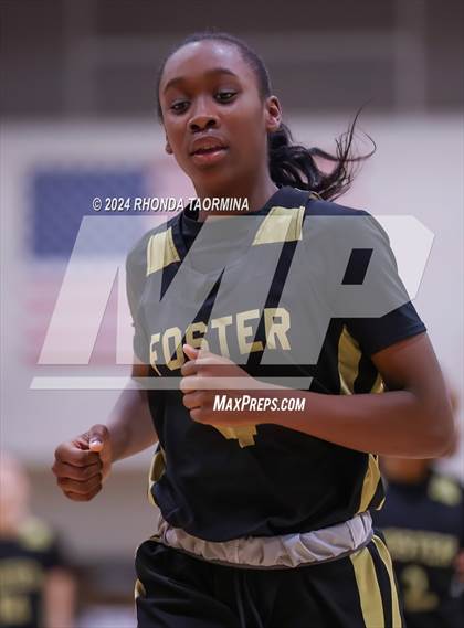 Thumbnail 1 in Randle vs. Foster (UIL 5A Region 3 Quarterfinal) photogallery.
