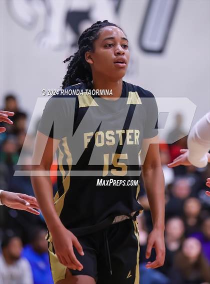 Thumbnail 1 in Randle vs. Foster (UIL 5A Region 3 Quarterfinal) photogallery.