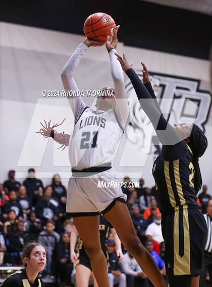 Thumbnail 3 in Randle vs. Foster (UIL 5A Region 3 Quarterfinal) photogallery.