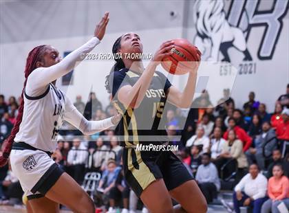 Thumbnail 2 in Randle vs. Foster (UIL 5A Region 3 Quarterfinal) photogallery.