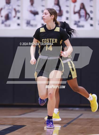 Thumbnail 2 in Randle vs. Foster (UIL 5A Region 3 Quarterfinal) photogallery.