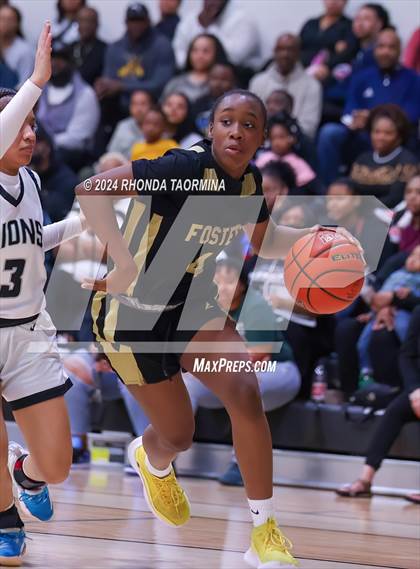 Thumbnail 1 in Randle vs. Foster (UIL 5A Region 3 Quarterfinal) photogallery.