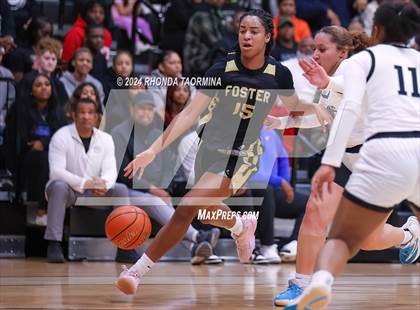 Thumbnail 3 in Randle vs. Foster (UIL 5A Region 3 Quarterfinal) photogallery.