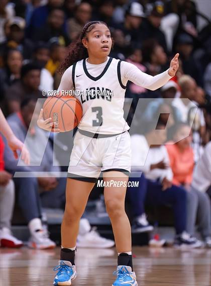 Thumbnail 1 in Randle vs. Foster (UIL 5A Region 3 Quarterfinal) photogallery.