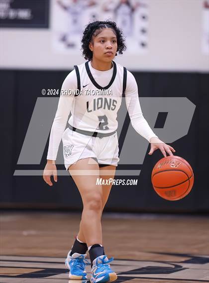 Thumbnail 3 in Randle vs. Foster (UIL 5A Region 3 Quarterfinal) photogallery.